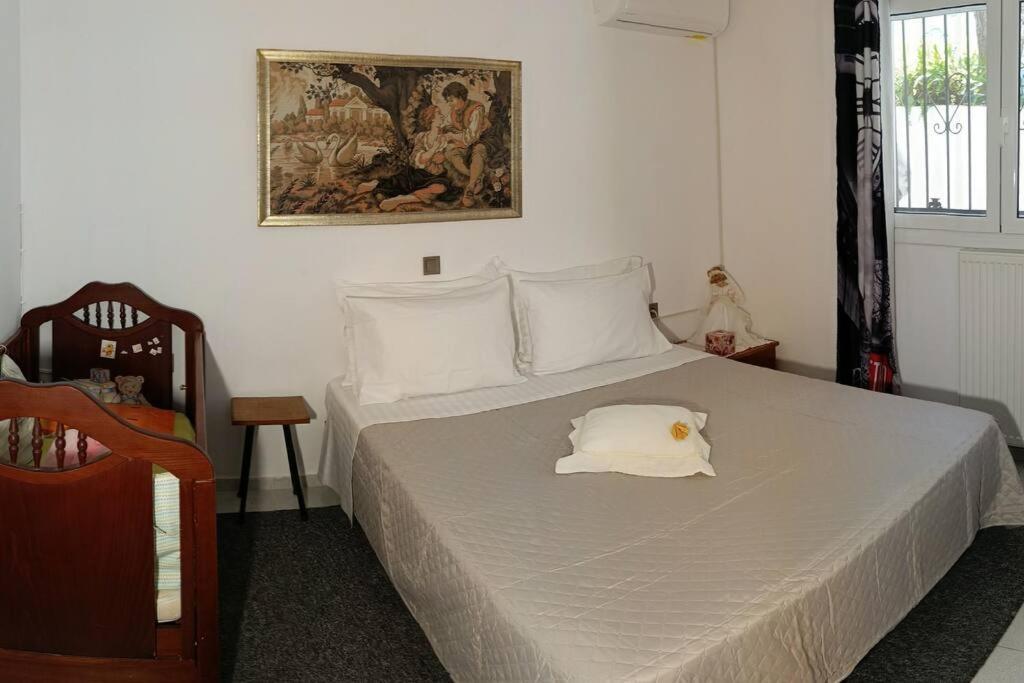 Sofia's 9min. Athens Airport Apartment Artemida (Attica)