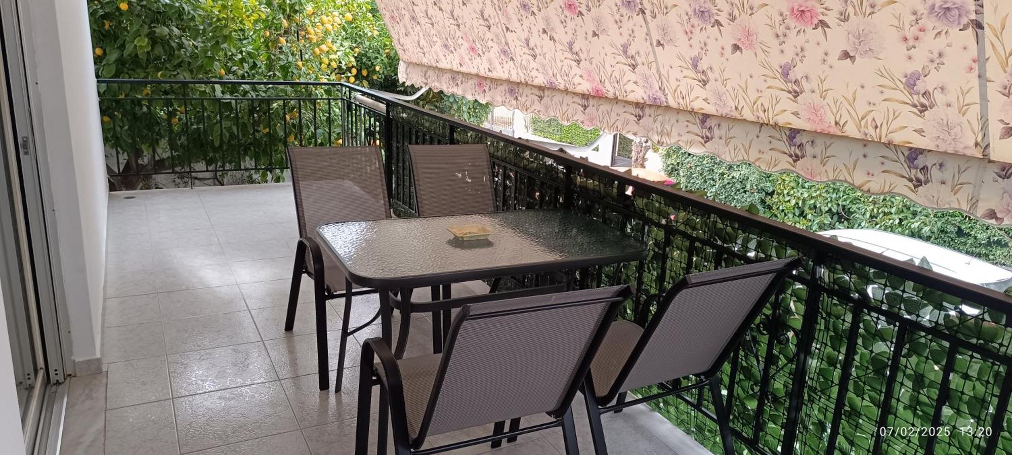Apartment Sofia's 9min. Athens Airport
